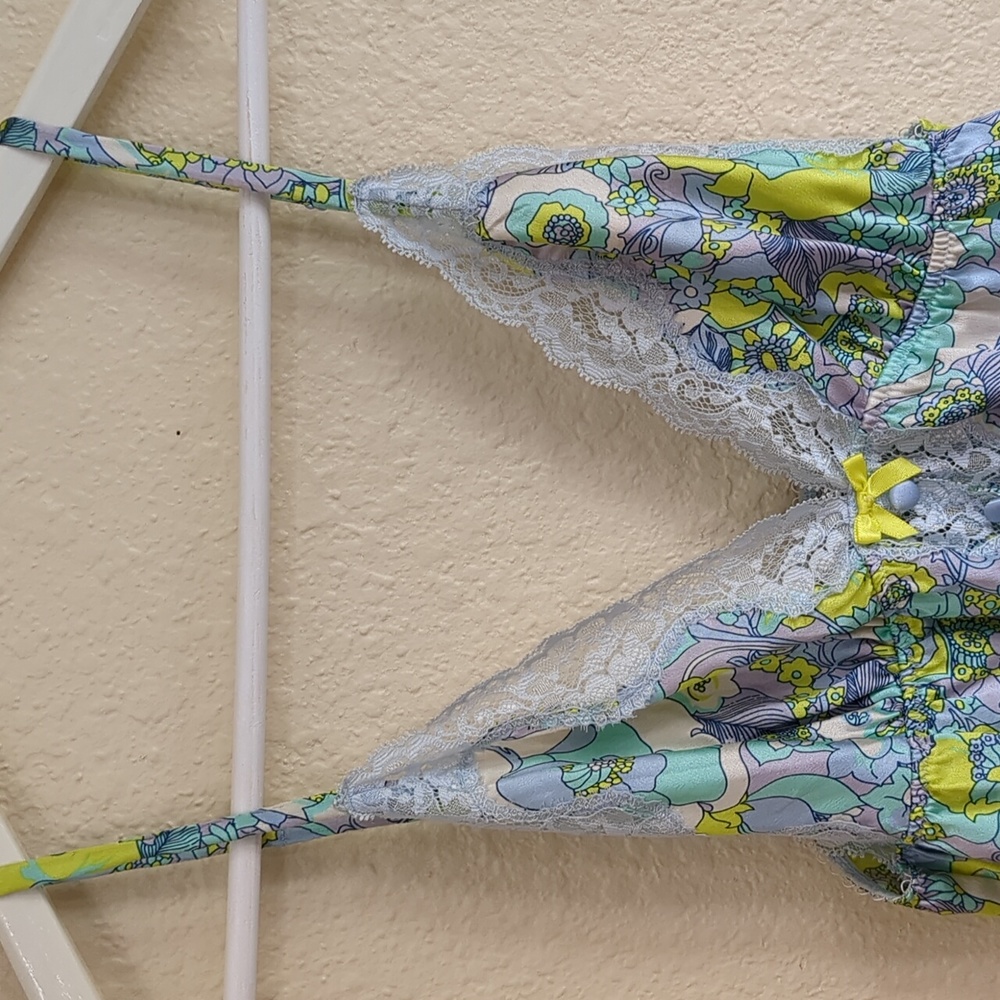 Victoria's Secret Satin Retro Floral Lace Babydoll Nightie S - Picture 3 of 16